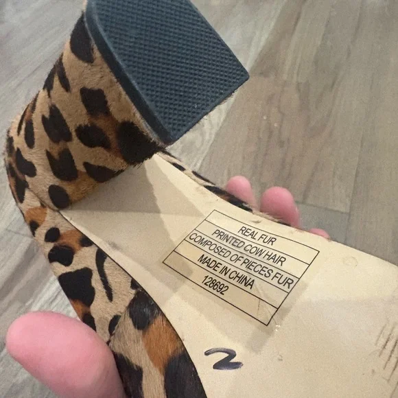 Steve Madden leopard print pony hair platform heels! - Picture 3 of 3